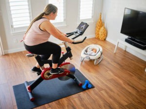 Postpartum Weight Loss: Safe and Effective Strategies for New Mothers